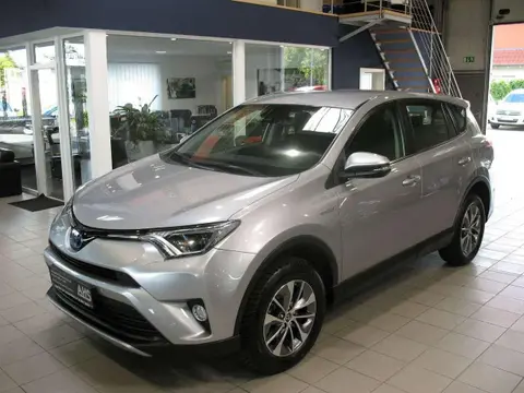 Used TOYOTA RAV4 Hybrid 2016 Ad Germany