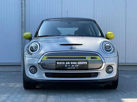 Used MINI COOPER  2021 Ad 