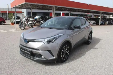 Used TOYOTA C-HR Hybrid 2019 Ad 