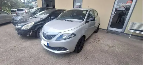 Used LANCIA YPSILON Hybrid 2022 Ad 