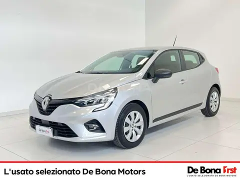 Used RENAULT CLIO Petrol 2022 Ad 