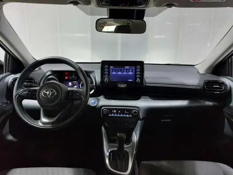 Used TOYOTA YARIS Hybrid 2021 Ad 