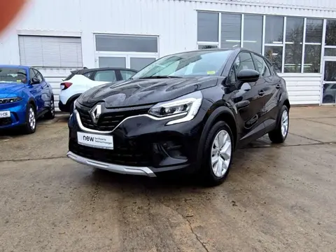 Used RENAULT CAPTUR Petrol 2023 Ad 