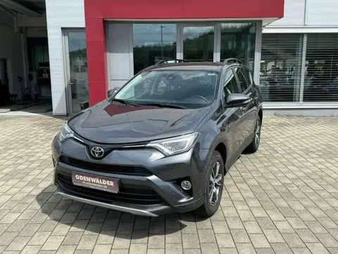 Used TOYOTA RAV4 Petrol 2017 Ad 