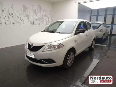 Annonce LANCIA YPSILON Essence 2016 d'occasion 