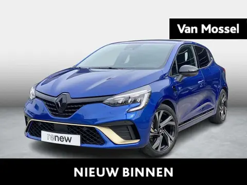 Used RENAULT CLIO Hybrid 2022 Ad 