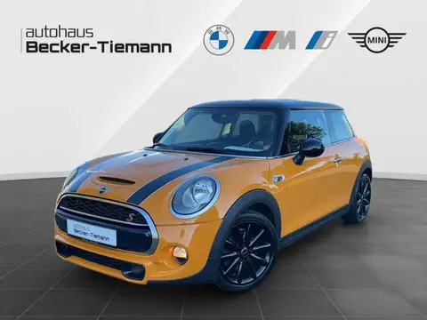 Annonce MINI COOPER Essence 2018 d'occasion Allemagne