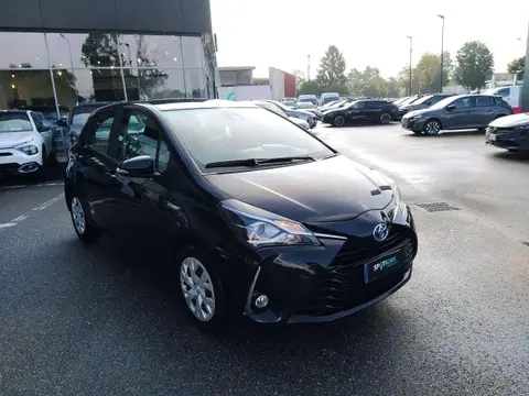 Used TOYOTA YARIS Hybrid 2018 Ad 