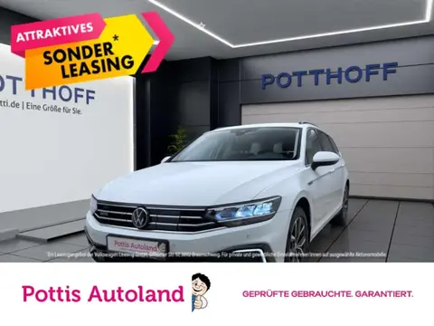 Used VOLKSWAGEN PASSAT Hybrid 2021 Ad 