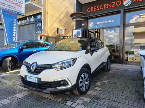 Annonce RENAULT CAPTUR Essence 2019 d'occasion 