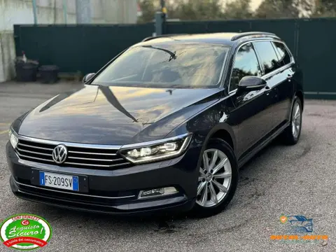 Used VOLKSWAGEN PASSAT Diesel 2018 Ad 