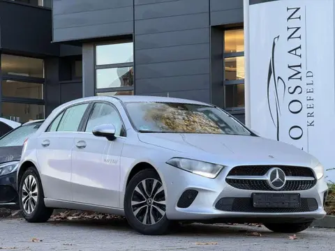 Annonce MERCEDES-BENZ CLASSE A Essence 2022 d'occasion 