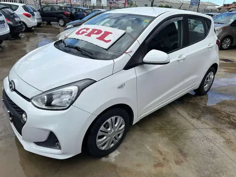 Used HYUNDAI I10 LPG 2017 Ad 