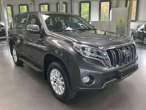 Used TOYOTA LAND CRUISER Diesel 2016 Ad 