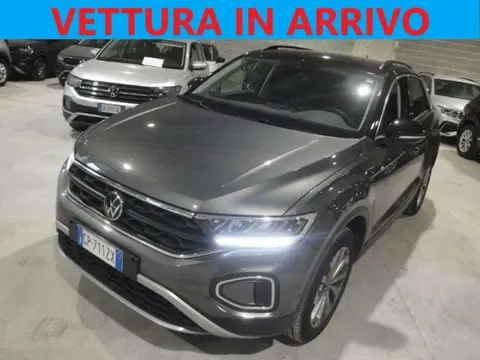 Used VOLKSWAGEN T-ROC Diesel 2023 Ad 