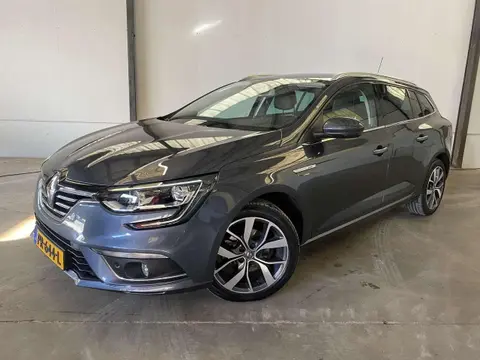 Used RENAULT MEGANE Petrol 2017 Ad 