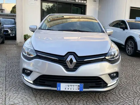 Used RENAULT CLIO Petrol 2019 Ad 