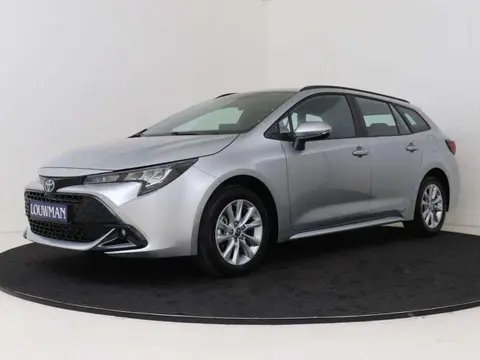 Used TOYOTA COROLLA Hybrid 2024 Ad 