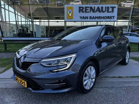 Used RENAULT MEGANE Hybrid 2023 Ad 