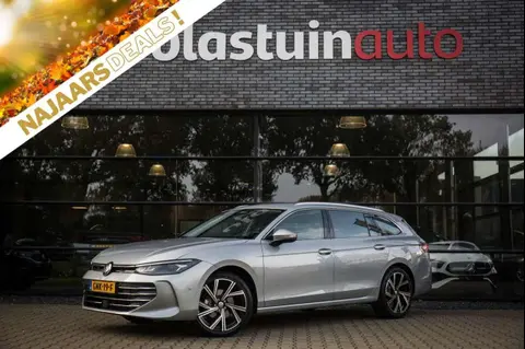 Annonce VOLKSWAGEN PASSAT Essence 2024 d'occasion 