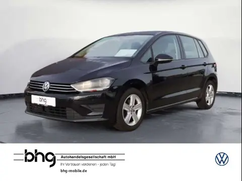 Used VOLKSWAGEN GOLF Petrol 2015 Ad 