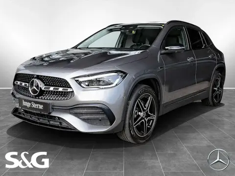 Used MERCEDES-BENZ CLASSE GLA Hybrid 2021 Ad 