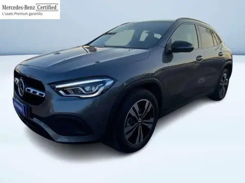 Used MERCEDES-BENZ CLASSE GLA Hybrid 2020 Ad 