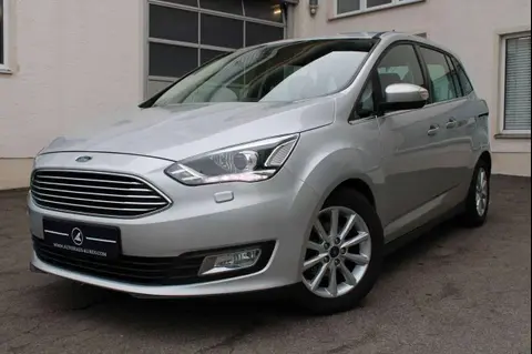 Used FORD GRAND C-MAX Petrol 2018 Ad 