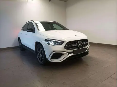 Used MERCEDES-BENZ CLASSE GLA Hybrid 2023 Ad 