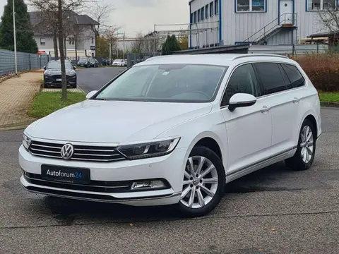 Annonce VOLKSWAGEN PASSAT Essence 2017 d'occasion 