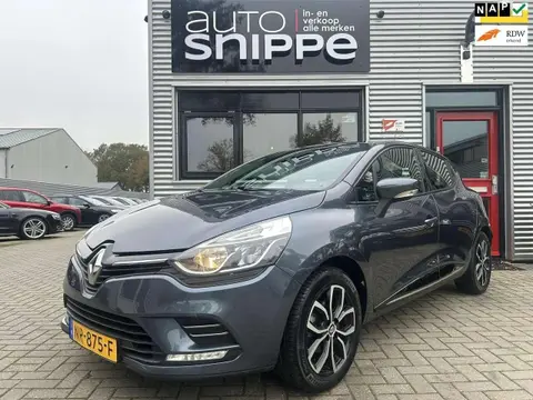 Used RENAULT CLIO Petrol 2017 Ad 