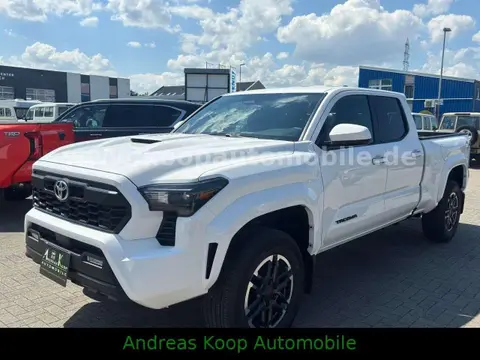 Annonce TOYOTA TACOMA Essence 2024 d'occasion Allemagne