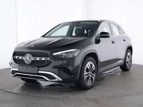 Used MERCEDES-BENZ CLASSE GLA Hybrid 2023 Ad 