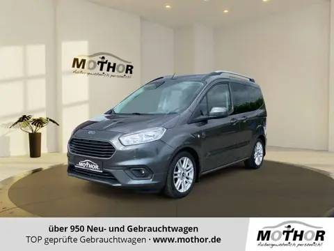 Used FORD TOURNEO Petrol 2019 Ad 