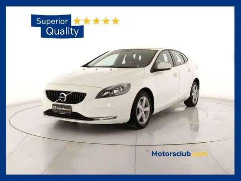 Annonce VOLVO V40 Essence 2018 d'occasion 