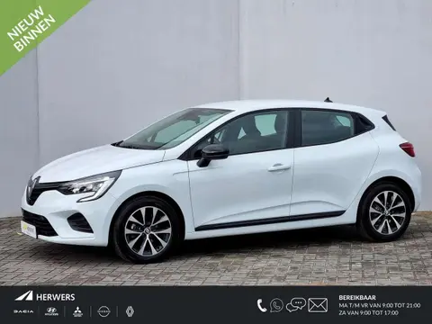 Used RENAULT CLIO Petrol 2024 Ad 