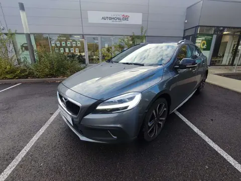 Used VOLVO V40 Diesel 2020 Ad 