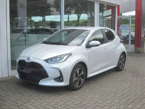 Annonce TOYOTA YARIS Hybride 2024 d'occasion Allemagne