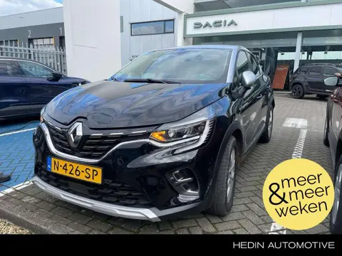 Used RENAULT CAPTUR Hybrid 2021 Ad 