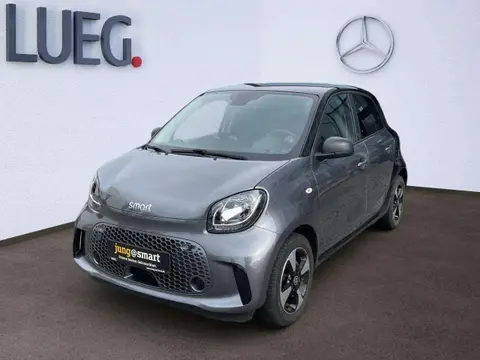 Used SMART FORFOUR Electric 2020 Ad 