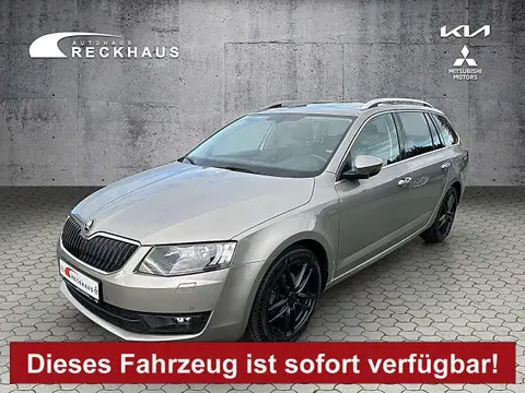 Used SKODA OCTAVIA Petrol 2015 Ad 