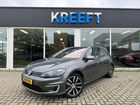 Used VOLKSWAGEN GOLF Electric 2019 Ad 