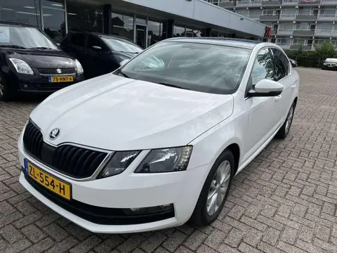 Annonce SKODA OCTAVIA Essence 2019 d'occasion 