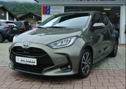 Used TOYOTA YARIS Hybrid 2020 Ad Germany