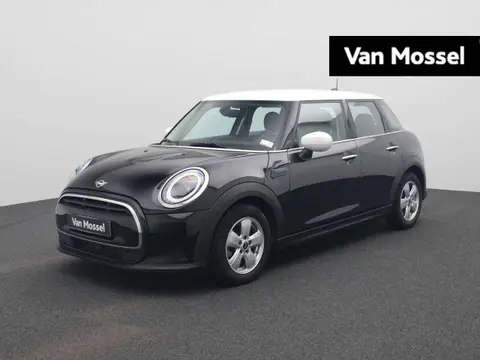 Used MINI COOPER Petrol 2021 Ad Belgium