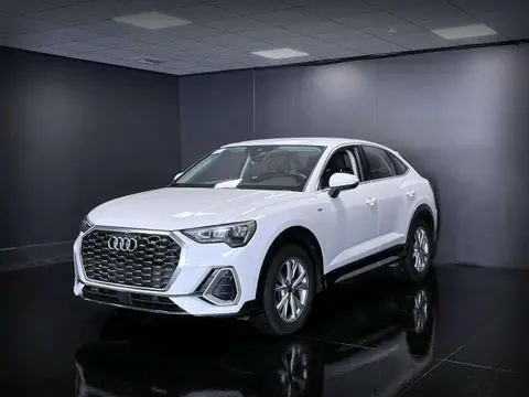 Annonce AUDI Q3 Hybride 2022 d'occasion 