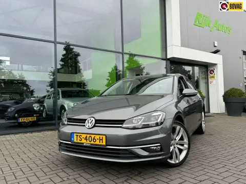 Used VOLKSWAGEN GOLF Petrol 2017 Ad 