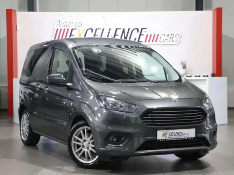 Used FORD TOURNEO Petrol 2018 Ad 