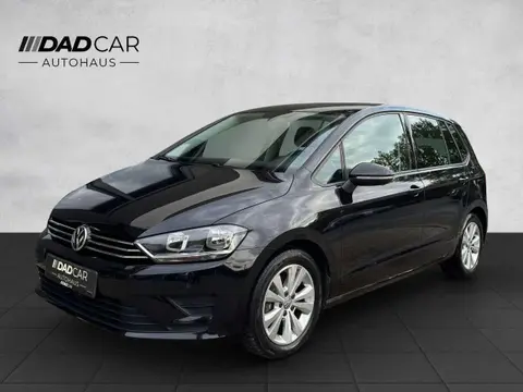 Used VOLKSWAGEN GOLF Petrol 2015 Ad 