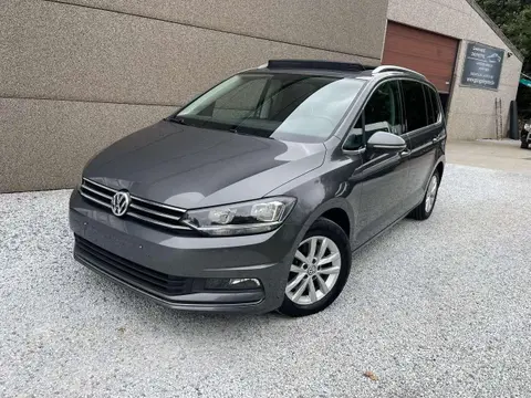 Used VOLKSWAGEN TOURAN Petrol 2017 Ad 